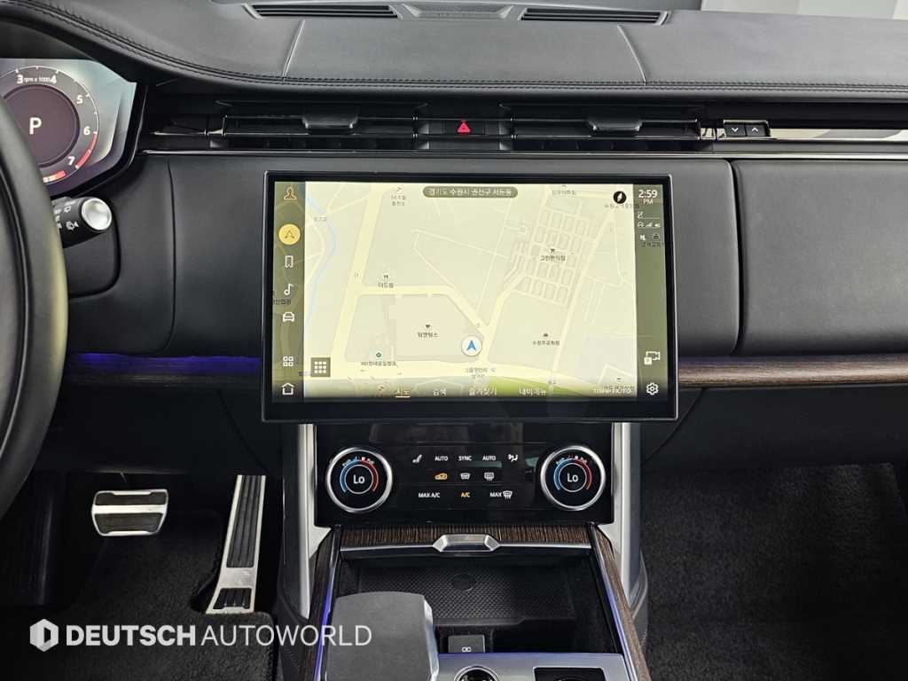 Land Rover Range Rover — photo 14