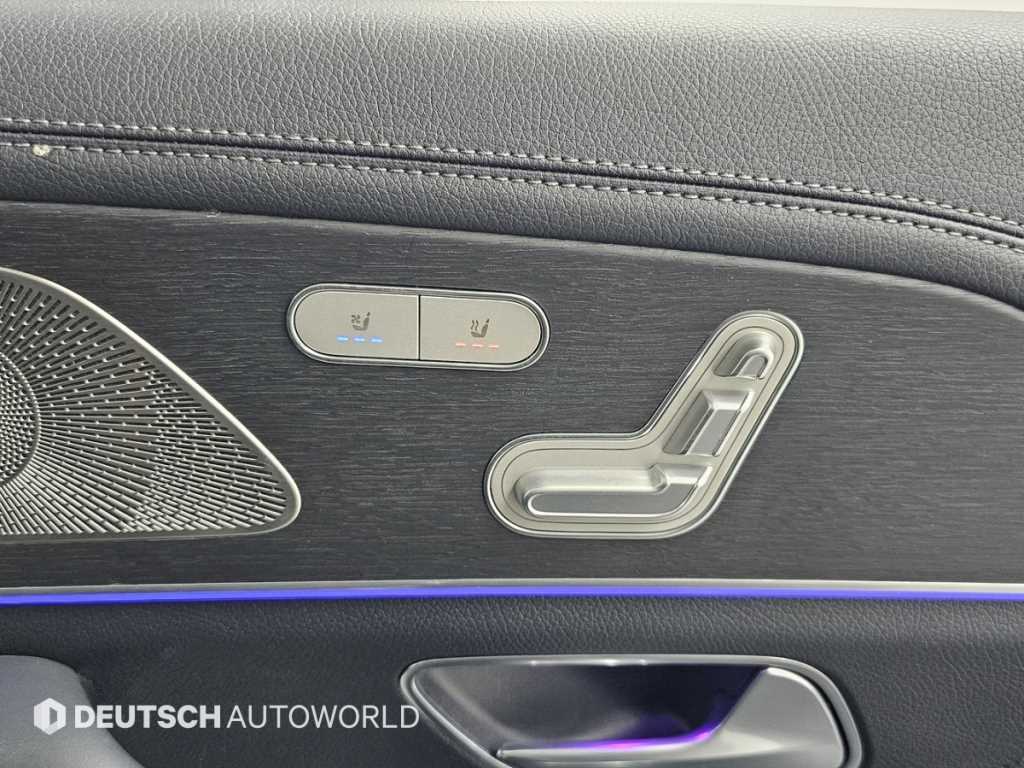 Mercedes-Benz GLS-Class — photo 16