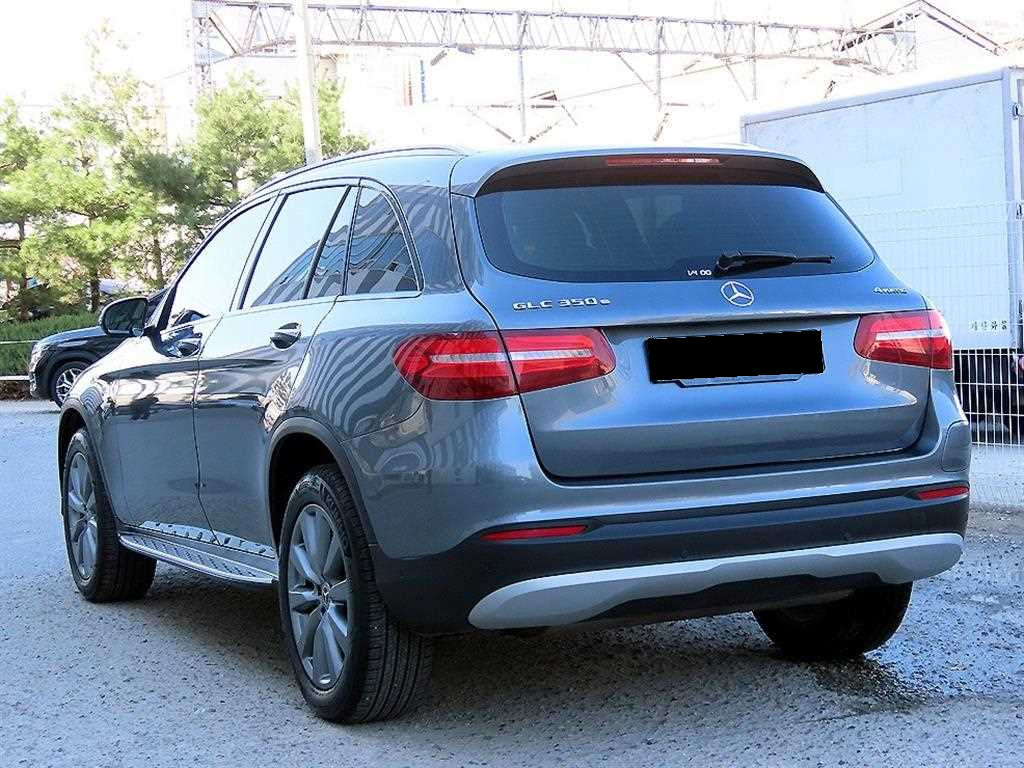 Mercedes-Benz GLC-Class — photo 03