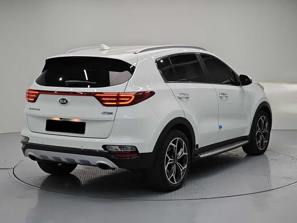 Kia Sportage — photo 04