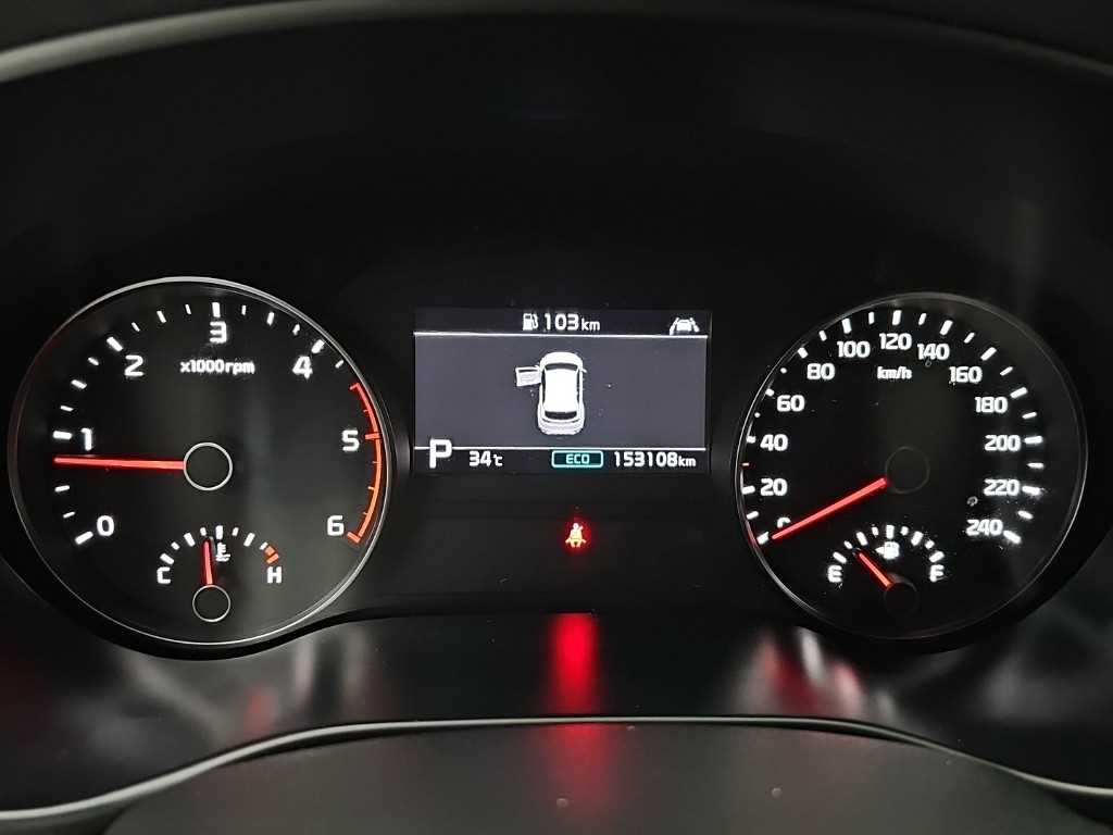 Kia Sportage — photo 06