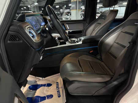 Mercedes-Benz G-Class — photo 10