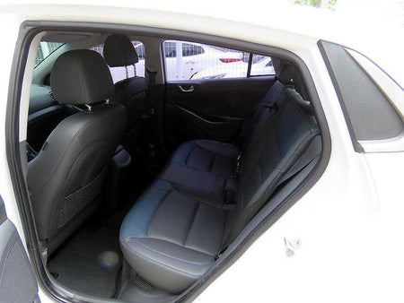 Hyundai Ioniq — photo 06
