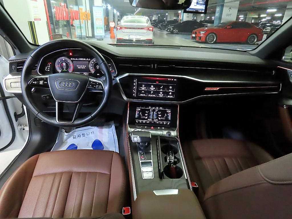 Audi A6 — photo 10