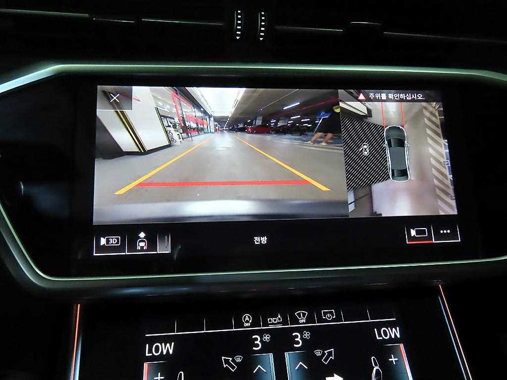 Audi A6 — photo 14