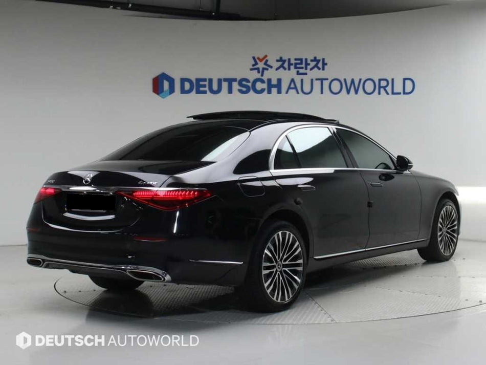 Mercedes-Benz S-Class — photo 02