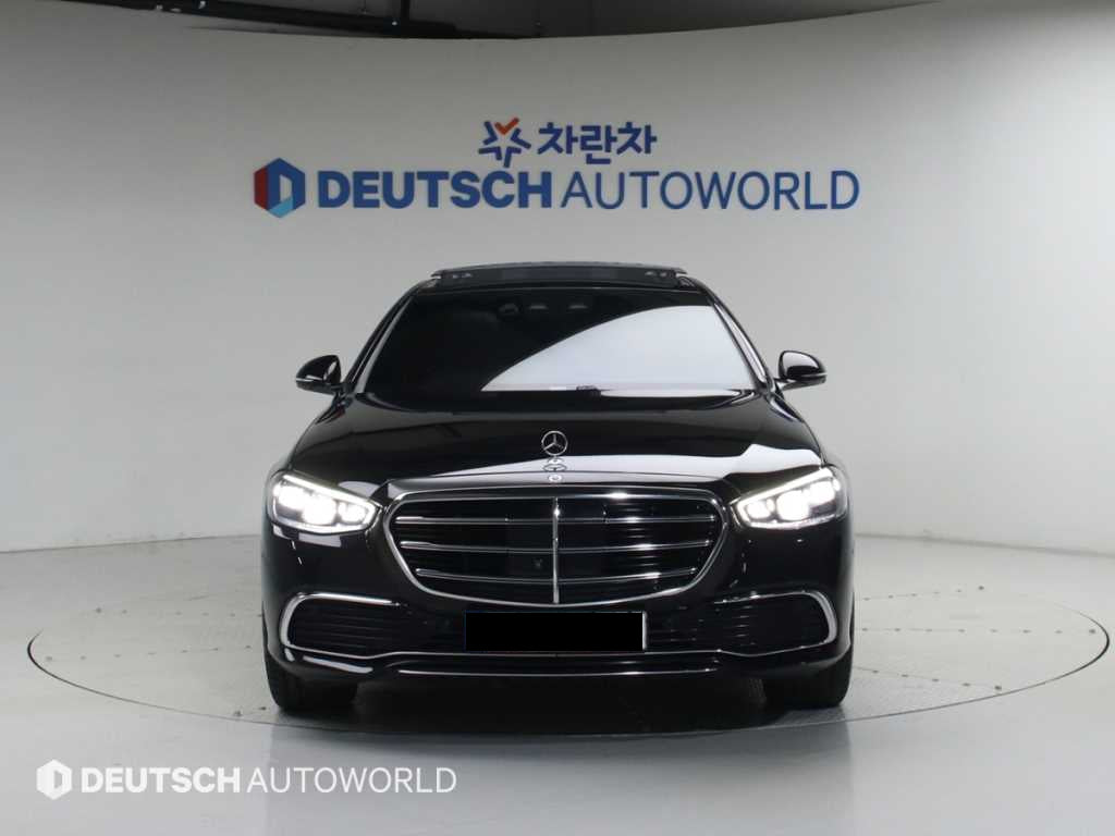 Mercedes-Benz S-Class — photo 03