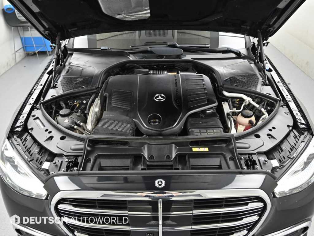 Mercedes-Benz S-Class — photo 06