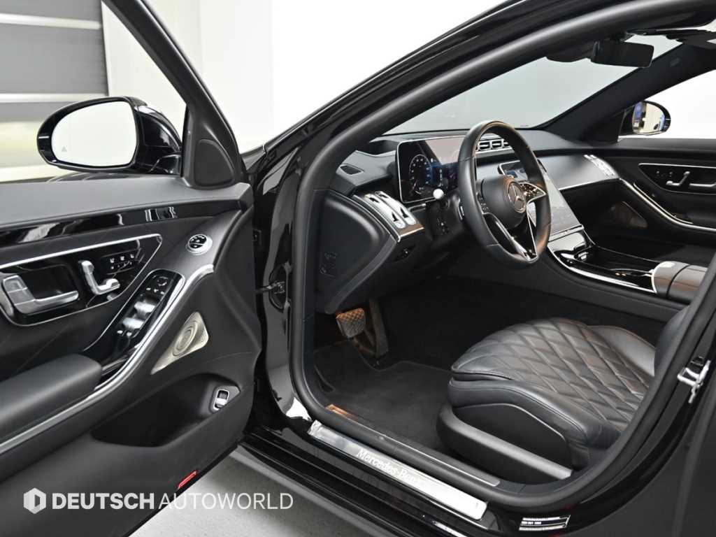 Mercedes-Benz S-Class — photo 11