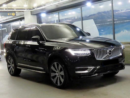 Volvo XC90 — photo 01