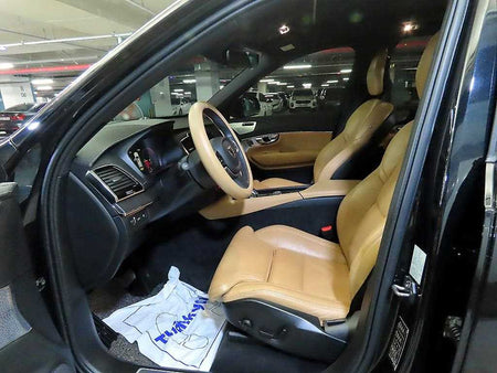 Volvo XC90 — photo 06
