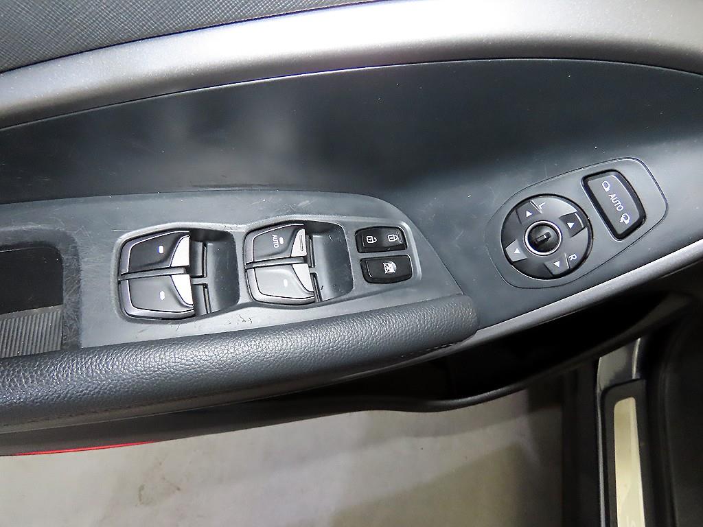 Hyundai Santafe — photo 13