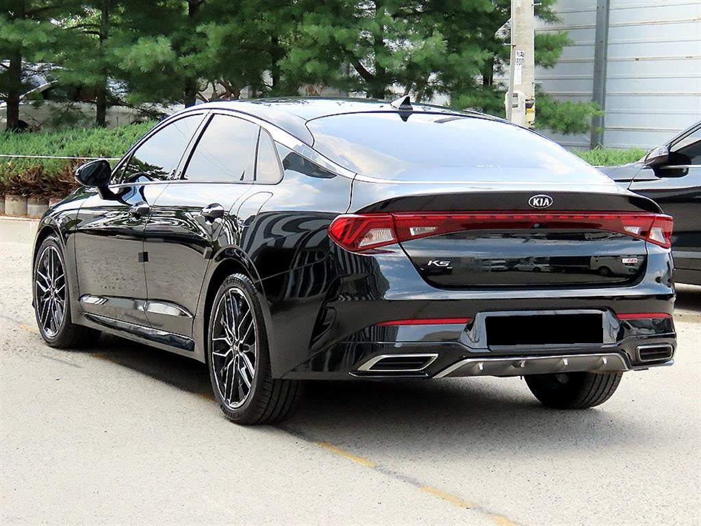 Kia K5 — photo 03