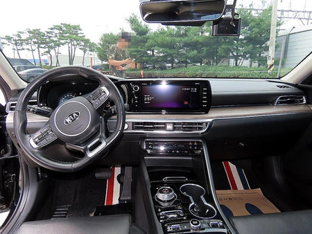 Kia K5 — photo 07