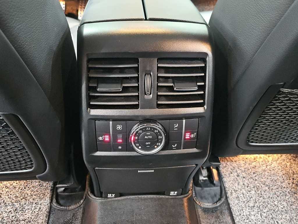 Mercedes-Benz GLE-Class — photo 13