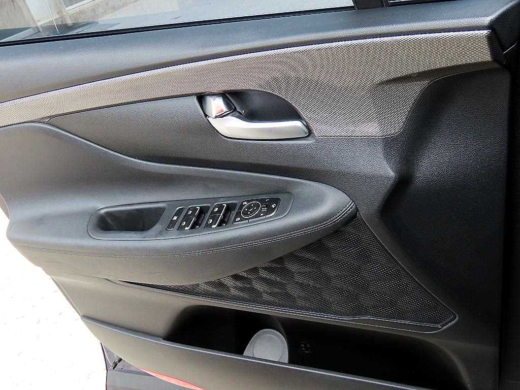 Hyundai Santafe — photo 11