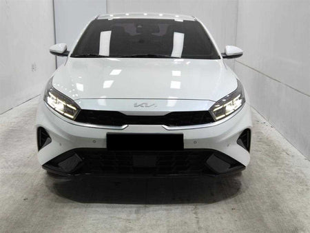 Kia K3 — photo 01