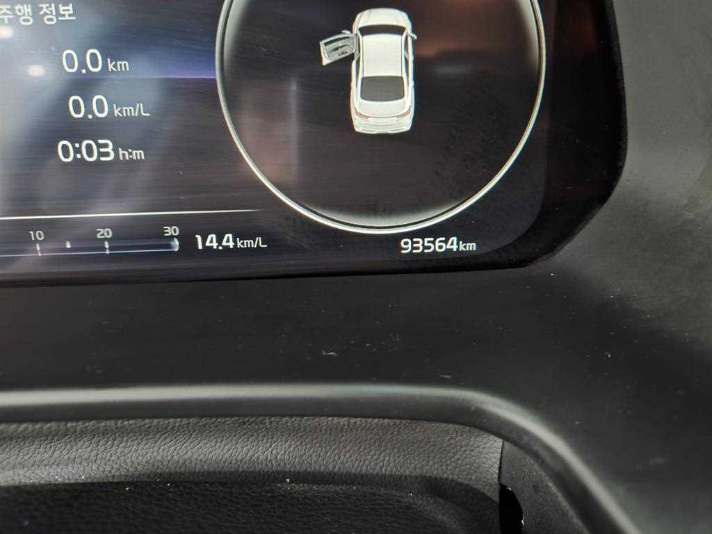 Kia K3 — photo 13