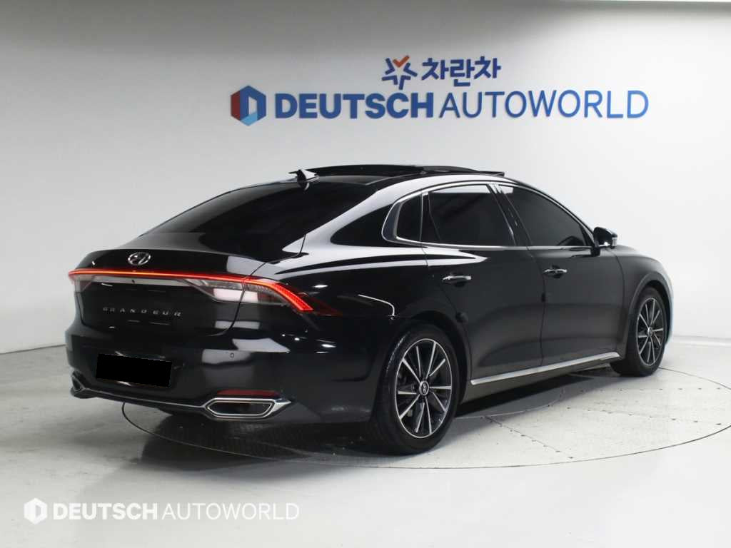 Hyundai Grandeur — photo 05