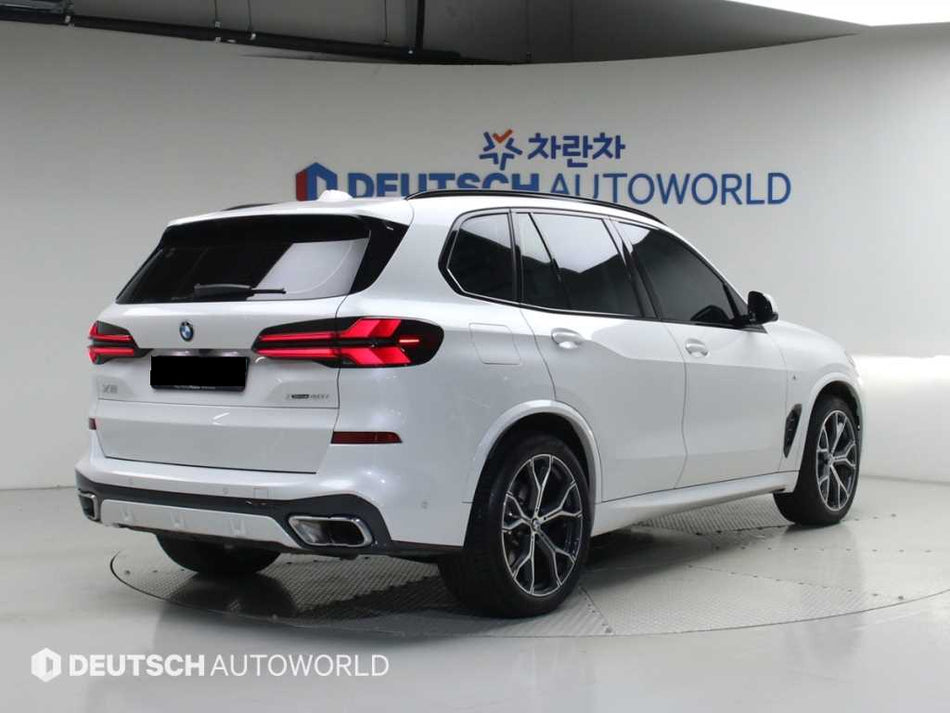 BMW X5 — photo 02