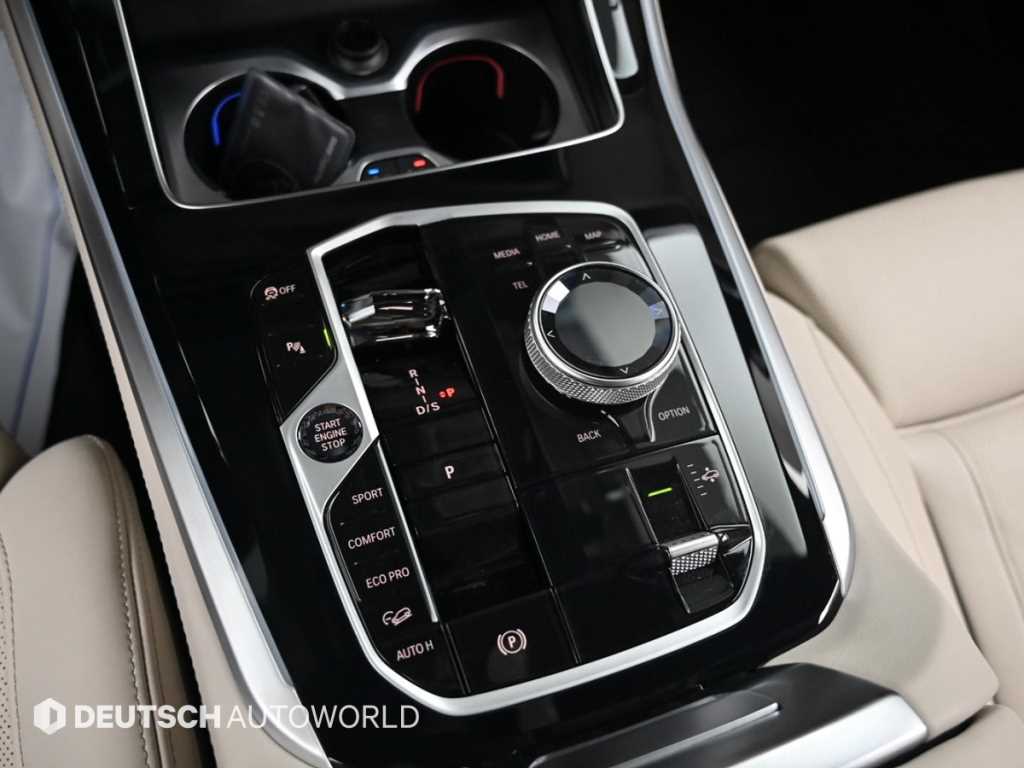 BMW X5 — photo 09