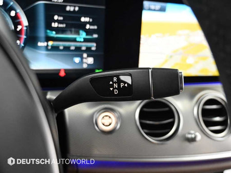 Mercedes-Benz E-Class — photo 09