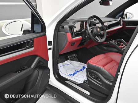 Porsche Cayenne — photo 11