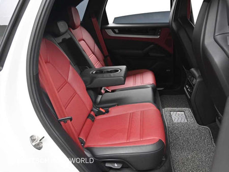 Porsche Cayenne — photo 12