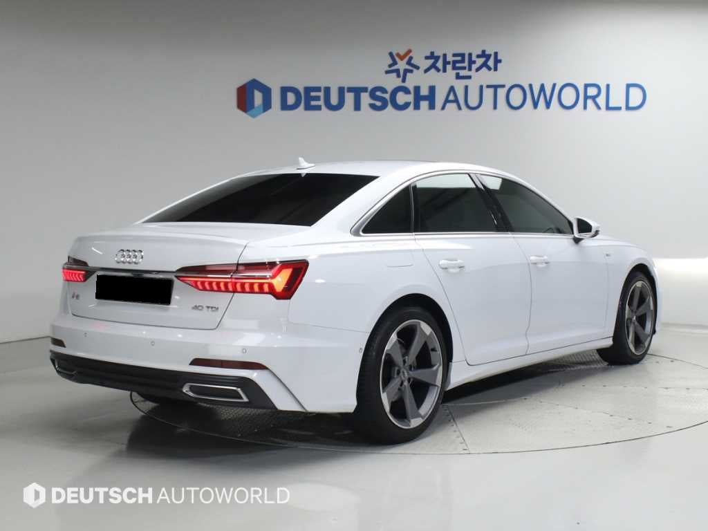 Audi A6 — photo 02