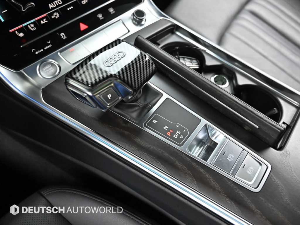 Audi A6 — photo 09