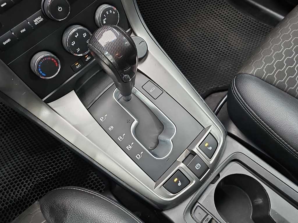 CHEVROLET Captiva — photo 08