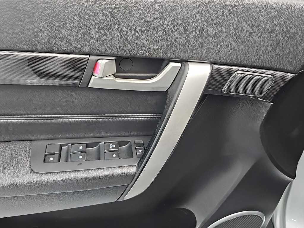 CHEVROLET Captiva — photo 16
