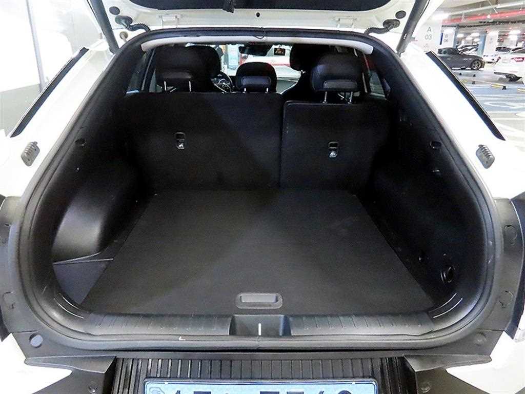 Kia EV6 — photo 18