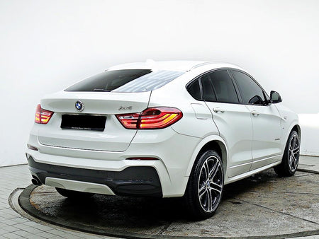 BMW X4 — photo 04