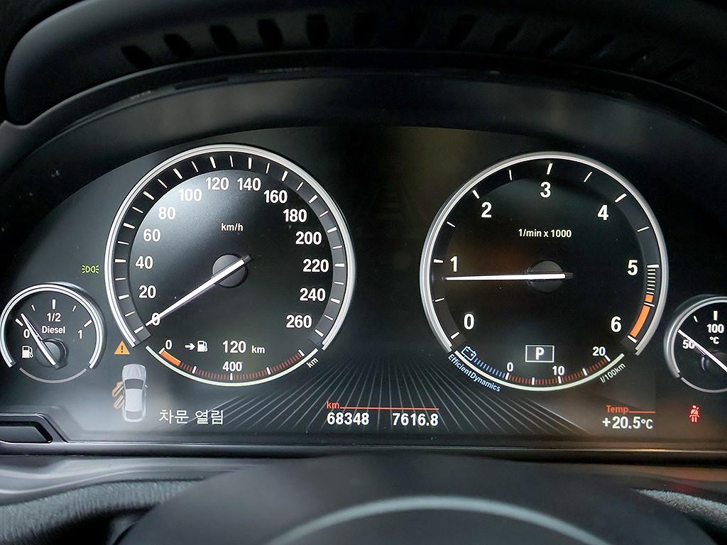 BMW X4 — photo 06