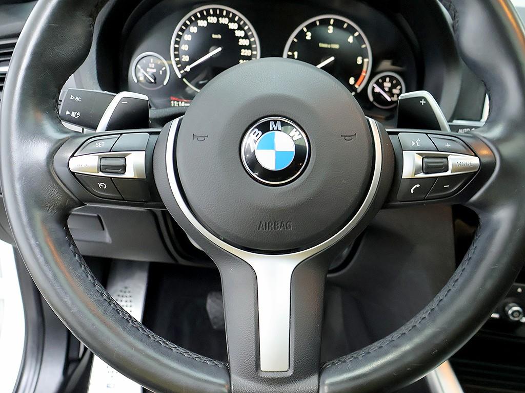 BMW X4 — photo 15