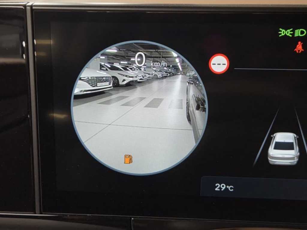 Hyundai Grandeur — photo 14