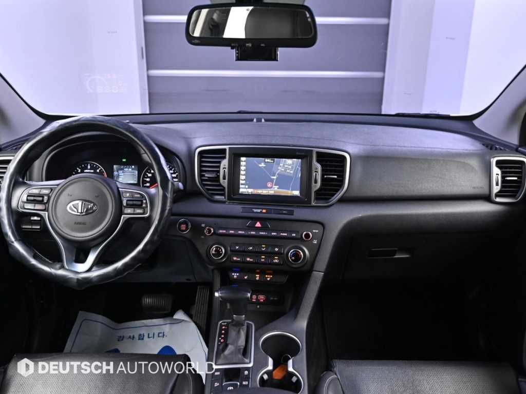 Kia Sportage — photo 08