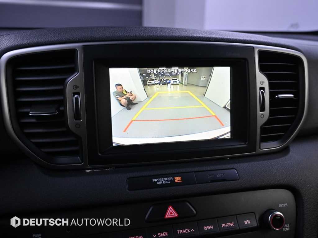 Kia Sportage — photo 16
