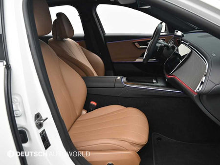 Mercedes-Benz E-Class — photo 10