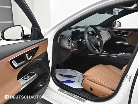 Mercedes-Benz E-Class — photo 11