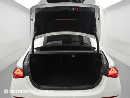 Mercedes-Benz E-Class — photo 19