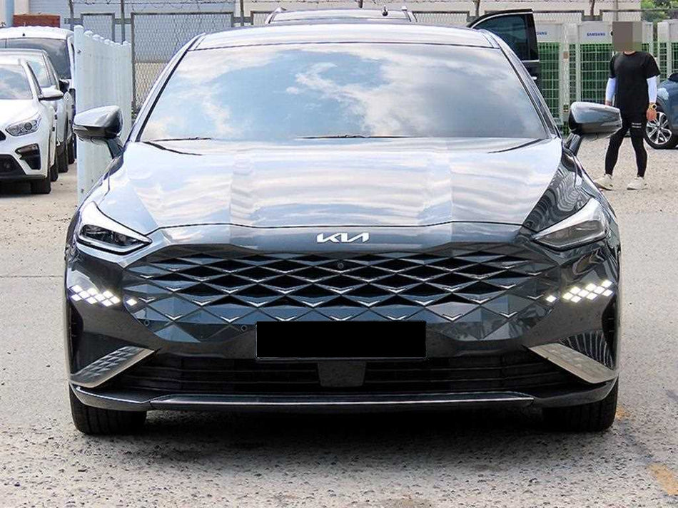 Kia K8 — photo 01