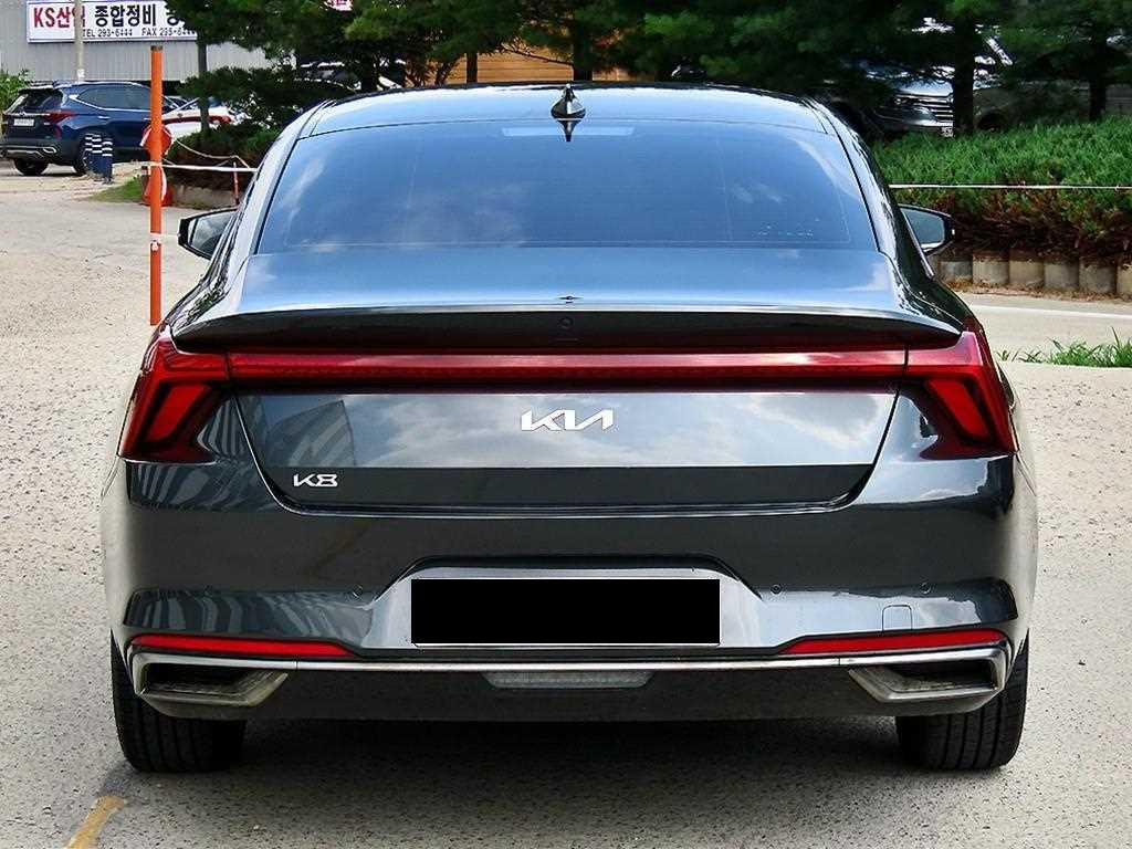 Kia K8 — photo 04