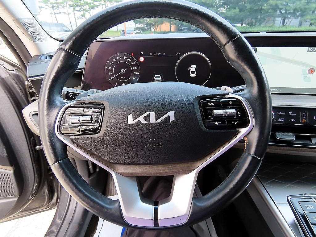 Kia K8 — photo 08
