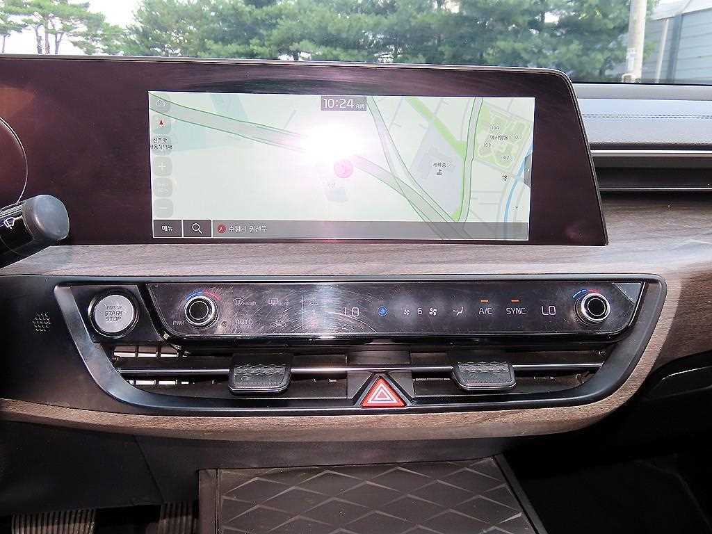 Kia K8 — photo 14