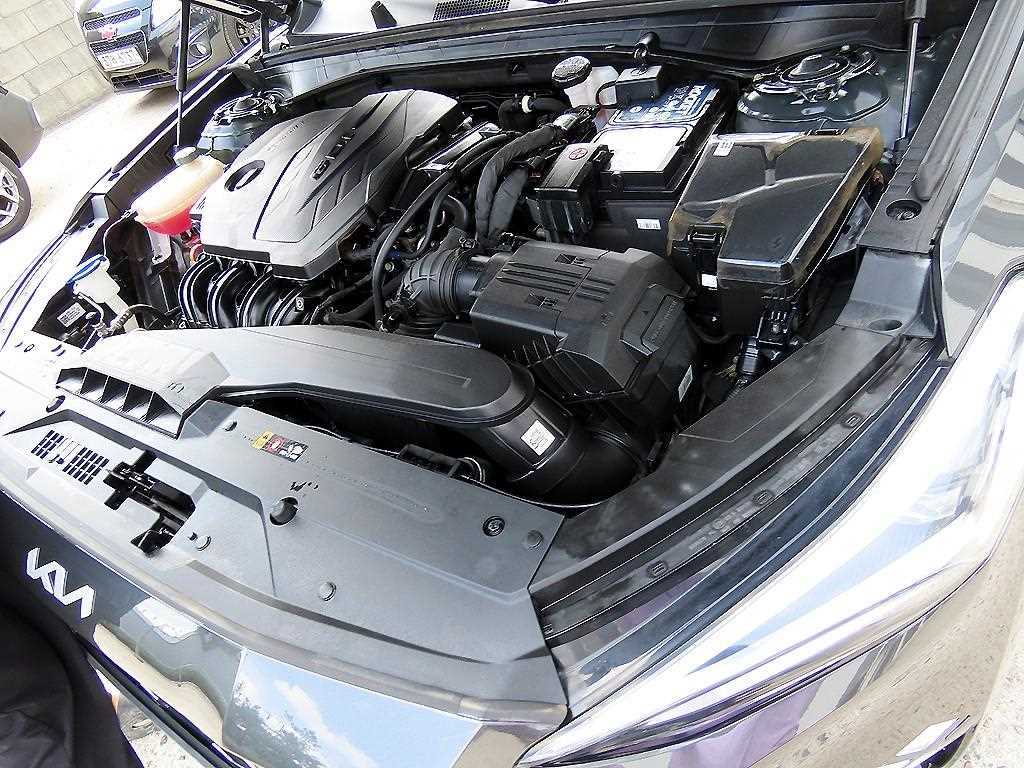 Kia K8 — photo 19