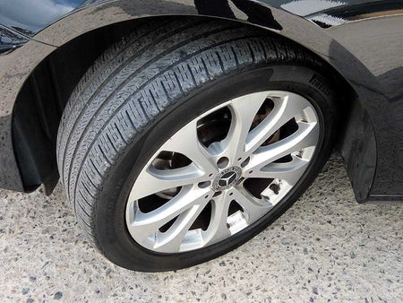 Mercedes-Benz E-Class — photo 20