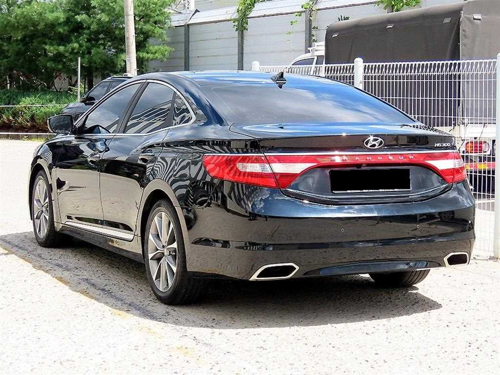 Hyundai Grandeur — photo 03