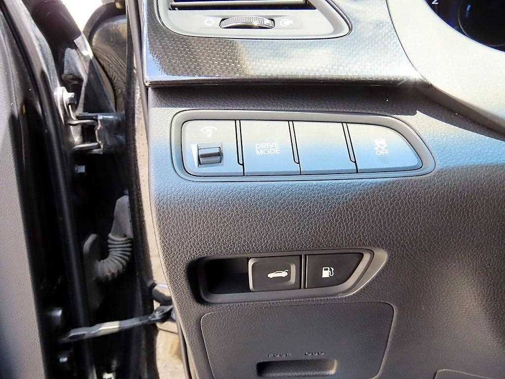 Hyundai Grandeur — photo 12
